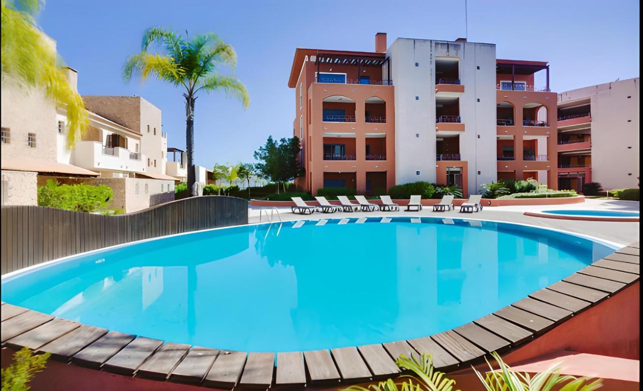 Vilamoura Victoria Gardens With Pool By Homing Екстер'єр фото